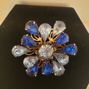 Vintage Rhinestone Brooch